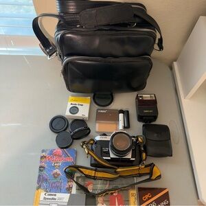 Vintage 1984/87 Nikon FG-20 with bag,extra lenses+all seeing on pics:SEE DESCRIP